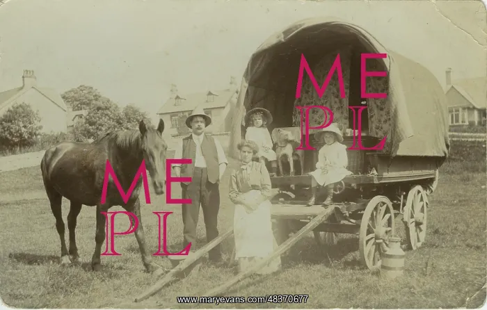  : Gypsies and Caravan