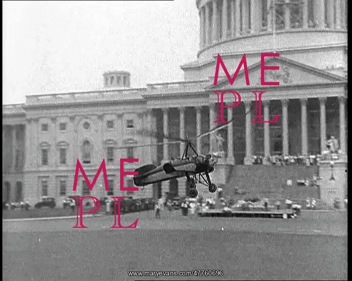 : A Gyrocopter Coming Into Land at the Steps : A Gyrocopter Coming Into Land at the Steps