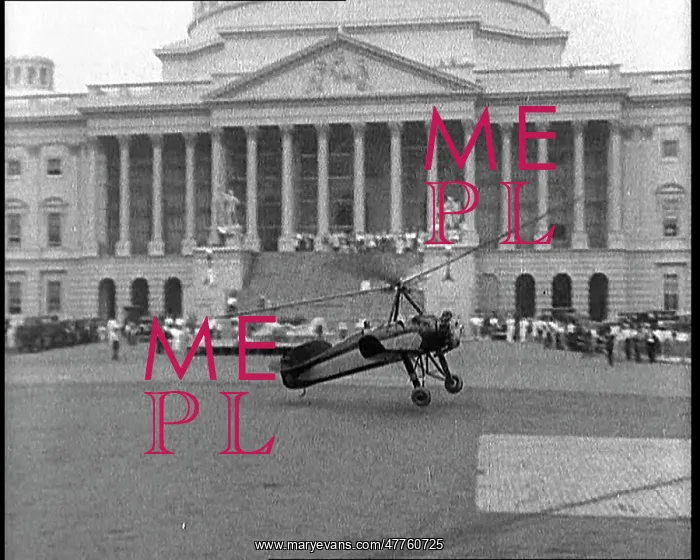 : A Gyrocopter Coming Into Land at the Steps : A Gyrocopter Coming Into Land at the Steps