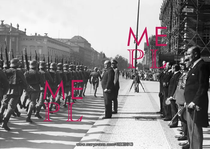 : Gyula Gombos in Berlin, 1935 : Gyula Gombos in Berlin, 1935