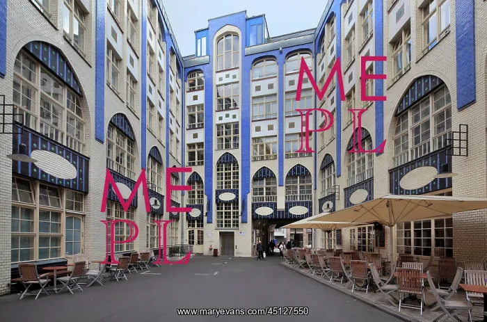 : Hackesche Hofe, Berlin, Germany : Hackesche Hofe, Berlin, Germany