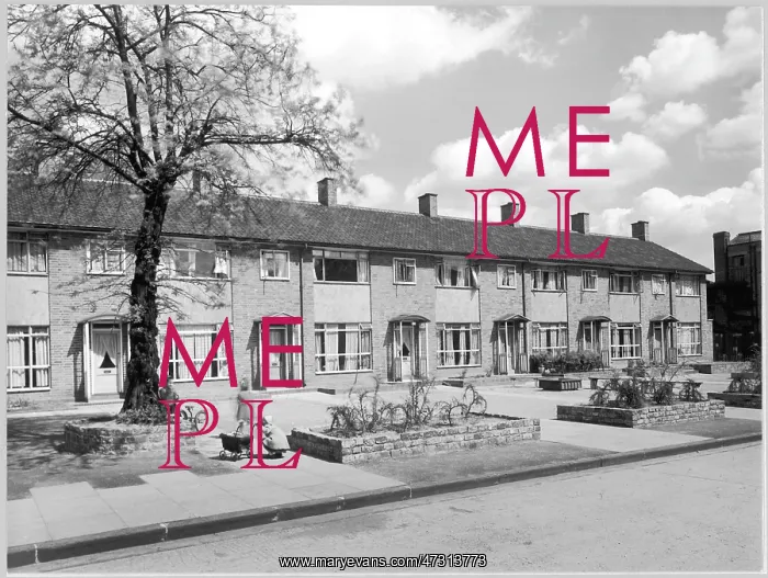  : HACKNEY TERRACED HOUSING