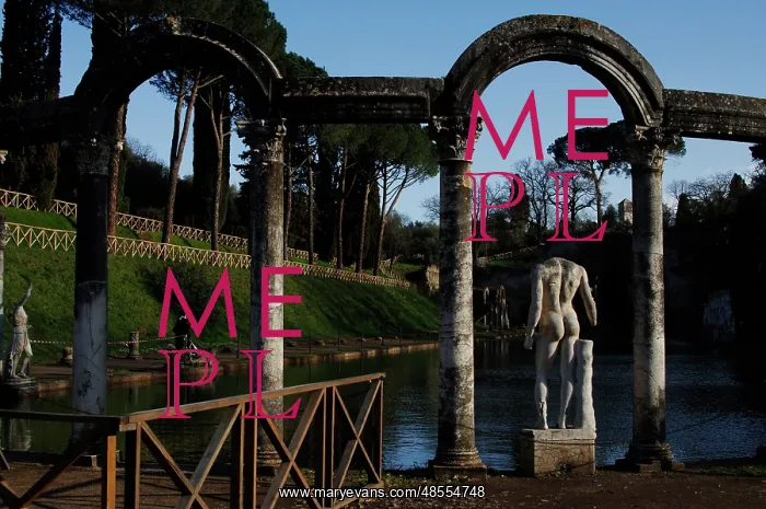 : Hadrian's Villa. The Canopus. Statue. 2nd century. Italy : Hadrian's Villa. The Canopus. Statue. 2nd century. Italy