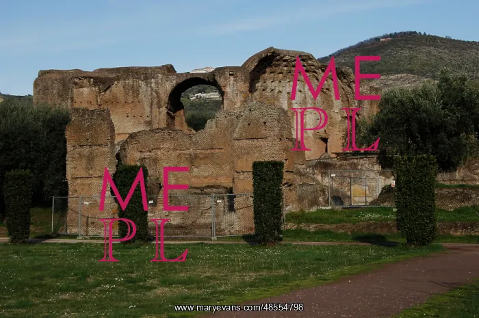 : Hadrian's Villa. The Heliocaminus Baths. 2nd century. Italy : Hadrian's Villa. The Heliocaminus Baths. 2nd century. Italy