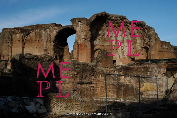 : Hadrian's Villa. The Heliocaminus Baths. 2nd century. Italy : Hadrian's Villa. The Heliocaminus Baths. 2nd century. Italy