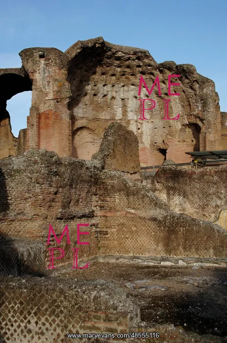 : Hadrian's Villa. The Heliocaminus Baths. 2nd century. Italy : Hadrian's Villa. The Heliocaminus Baths. 2nd century. Italy