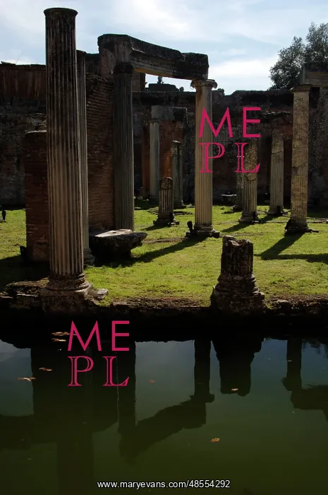 : Hadrian's Villa. Maritime Theatre. 2nd century. Italy : Hadrian's Villa. Maritime Theatre. 2nd century. Italy
