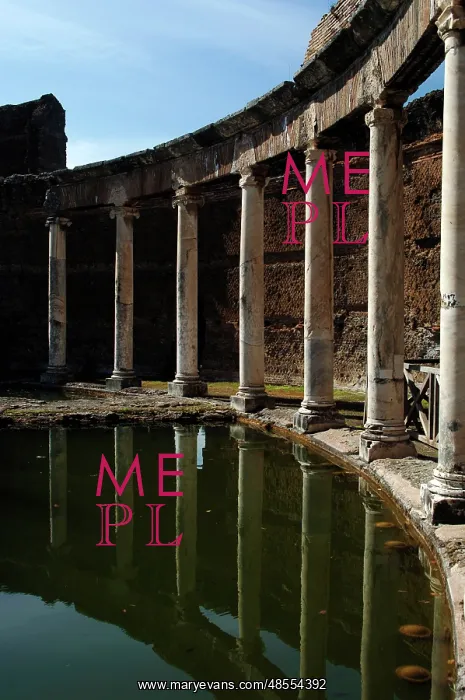 : Hadrian's Villa. Maritime Theatre. 2nd century. Italy : Hadrian's Villa. Maritime Theatre. 2nd century. Italy