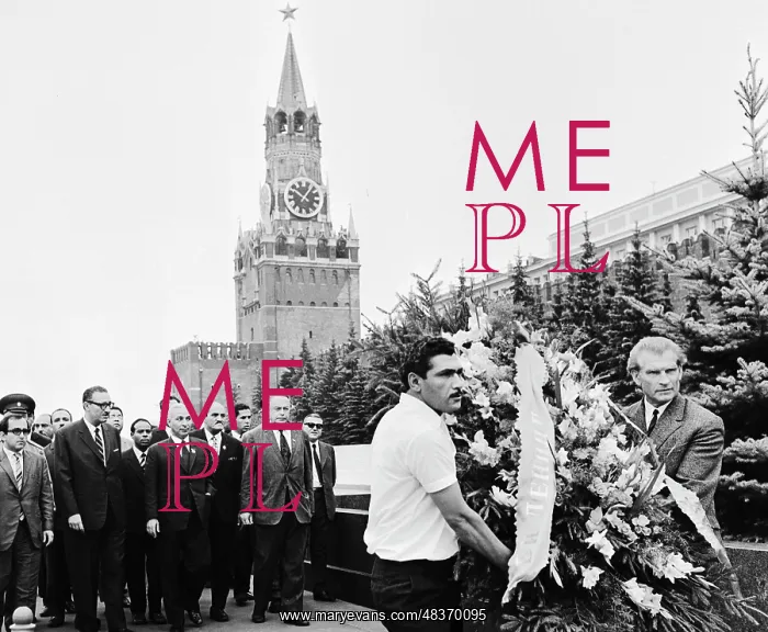  : Hafiz Badawi visits USSR