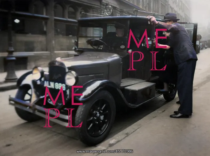  : HAILING A TAXI CAB