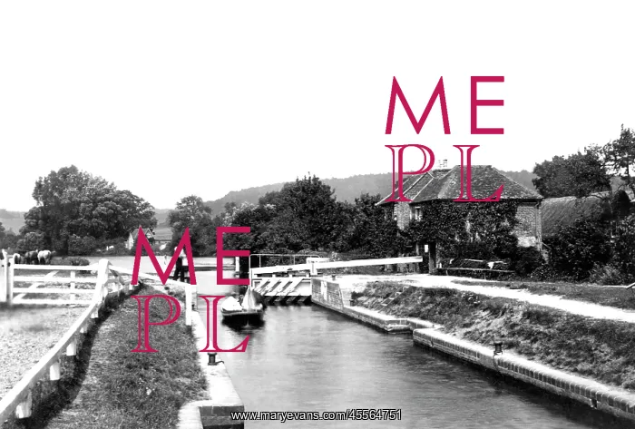  : Hambleden, the Lock 1890