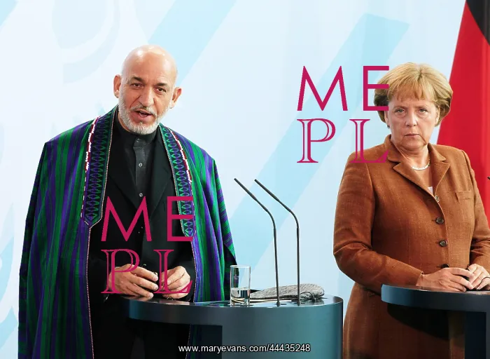 : Hamid Karzai & Angela Merkel : Hamid Karzai & Angela Merkel