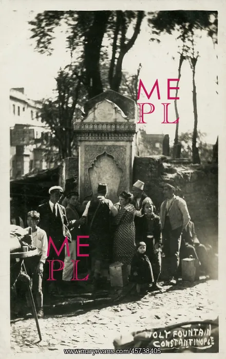 : Hamidiye Cesmesi (Hamideh Fountain), Istanbul, Turkey : Hamidiye Cesmesi (Hamideh Fountain), Istanbul, Turkey