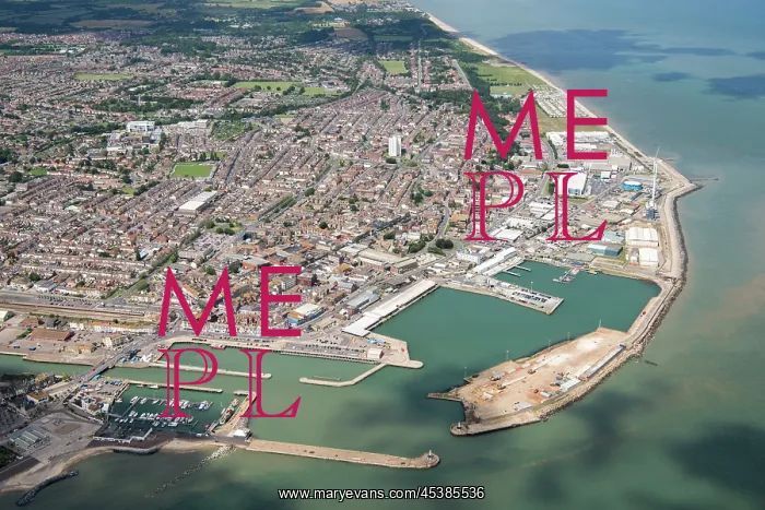: Hamilton Dock, Waveney Dock and Outer Harbour, Lowestoft : Hamilton Dock, Waveney Dock and Outer Harbour, Lowestoft