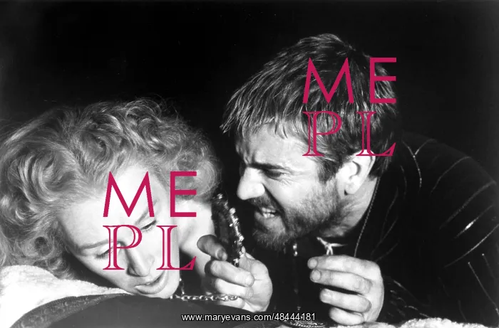  : HAMLET [US  /  BR  /  FR 1990] GLENN CLOSE as Gertrude, MEL GIBSON as Hamlet