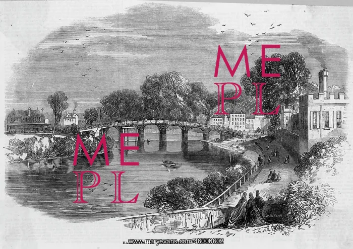 : HAMPTON COURT BRIDGE : HAMPTON COURT BRIDGE
