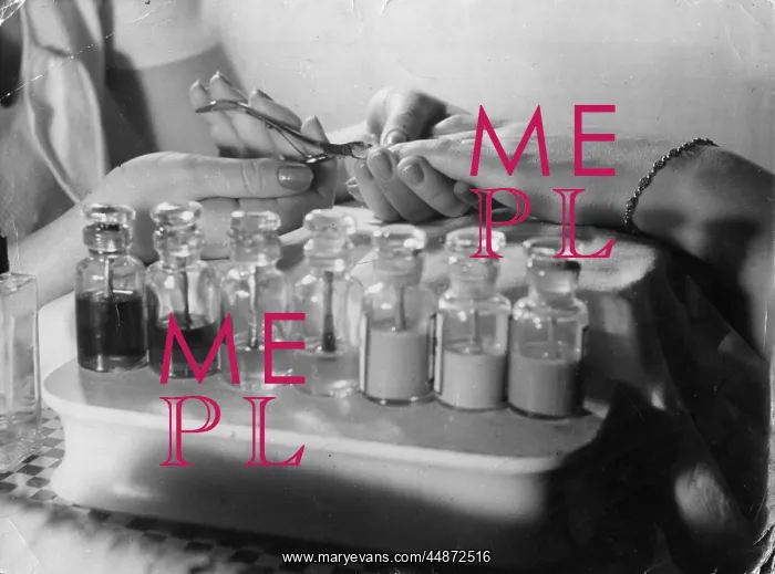 : Hand Manicure : Hand Manicure