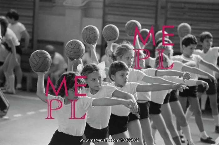: Handball players : Handball players
