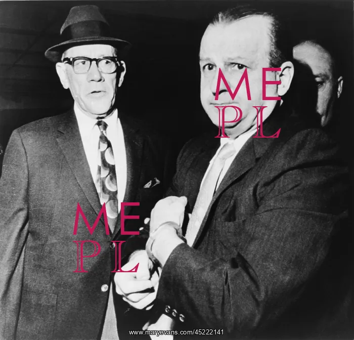 : Handcuffed Jack Ruby, killer of JFK assassin ? : Handcuffed Jack Ruby, killer of JFK assassin ?