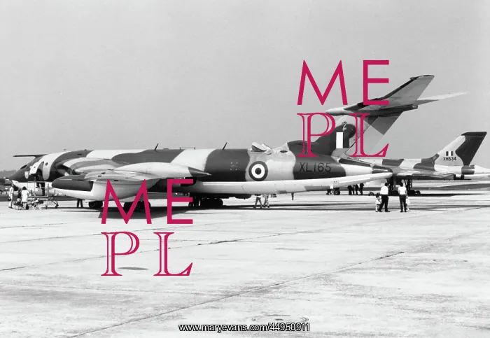: Handley Page HP-80 Victor SR-2 : Handley Page HP-80 Victor SR-2