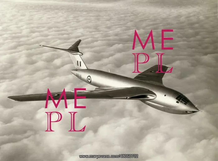 : Handley Page Victor B1 XA918 during flight test : Handley Page Victor B1 XA918 during flight test