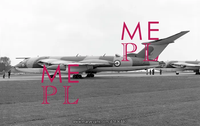 : Handley Page Victor B.2 XH672 : Handley Page Victor B.2 XH672