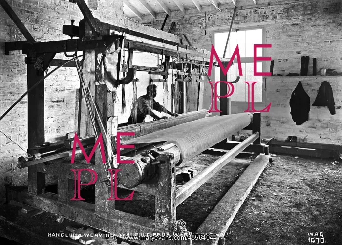 : Handloom Weaving, Walpole Bros. Waringstown : Handloom Weaving, Walpole Bros. Waringstown