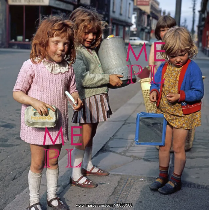  : Hands Full. Southbank Middlesbrough 1970s