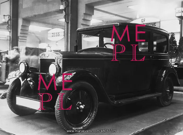 : Hanomag on an automobile show, 1931 : Hanomag on an automobile show, 1931