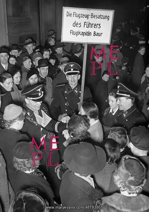 : Hans Baur and his crew at a fundraising, 1937 : Hans Baur and his crew at a fundraising, 1937