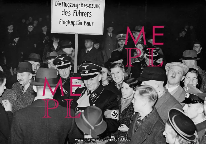 : Hans Baur and his crew at a fundraising, 1937 : Hans Baur and his crew at a fundraising, 1937
