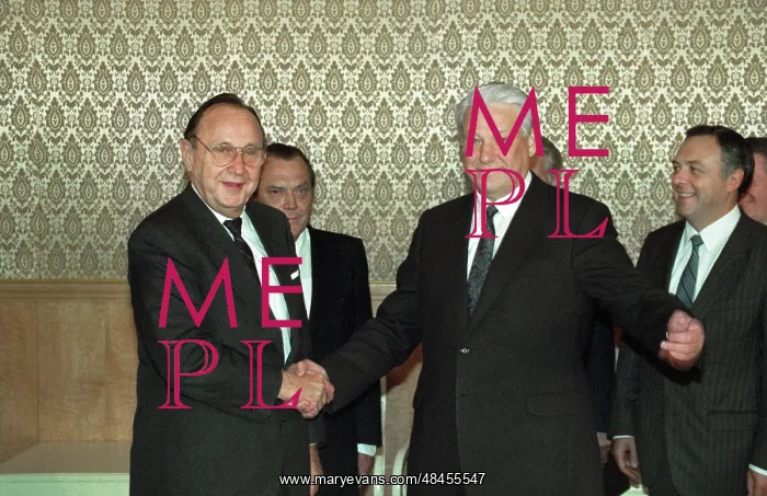 : Hans-Dietrich Genscher visit to Germany, 1991 : Hans-Dietrich Genscher visit to Germany, 1991