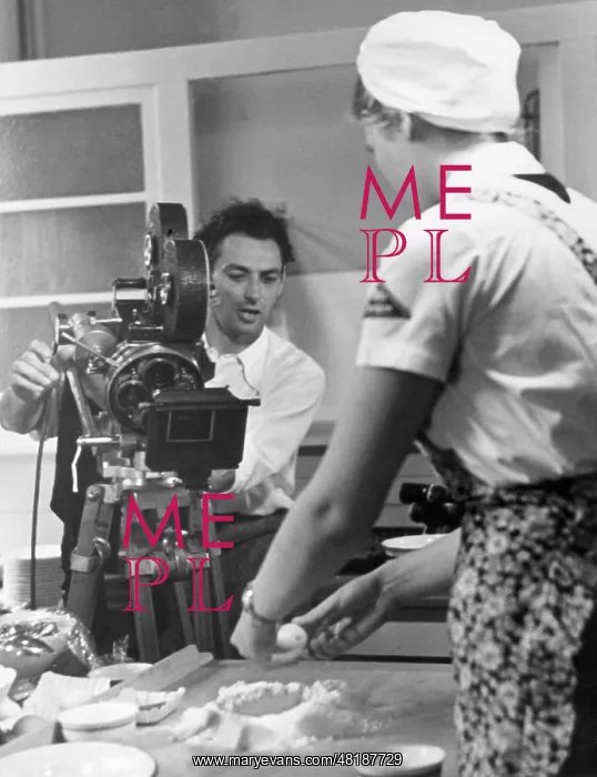 : Hans Ertl on the set, 1940 : Hans Ertl on the set, 1940