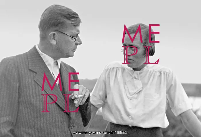 : Hans Fallada with his wife Anna Issel : Hans Fallada with his wife Anna Issel