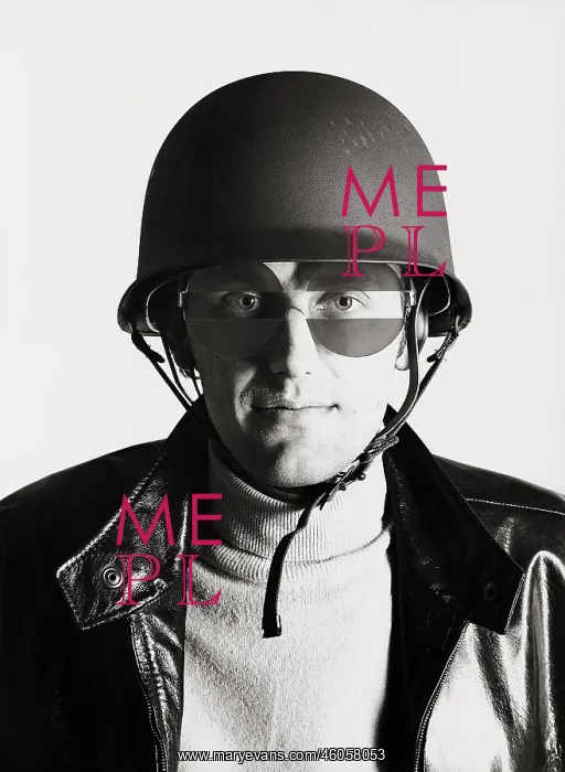 : Hans Hollein with the Austrian glasses : Hans Hollein with the Austrian glasses
