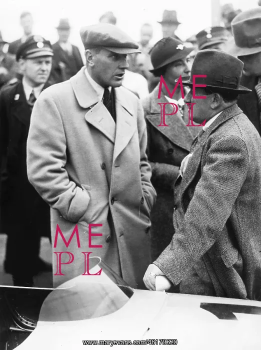 : Hans Stuck with Ferdinand Porsche, 1935 : Hans Stuck with Ferdinand Porsche, 1935