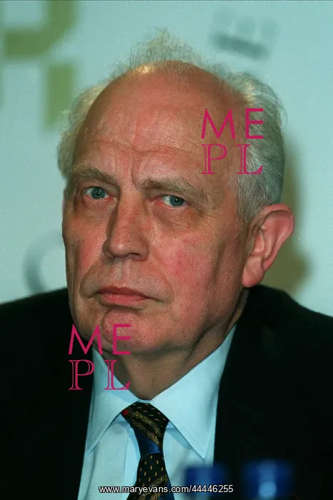  : Hans Tietmeyer