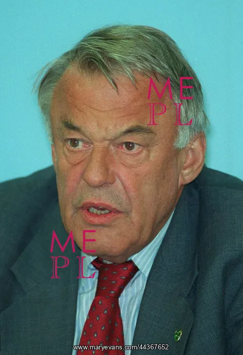  : Hans Van Mierlo