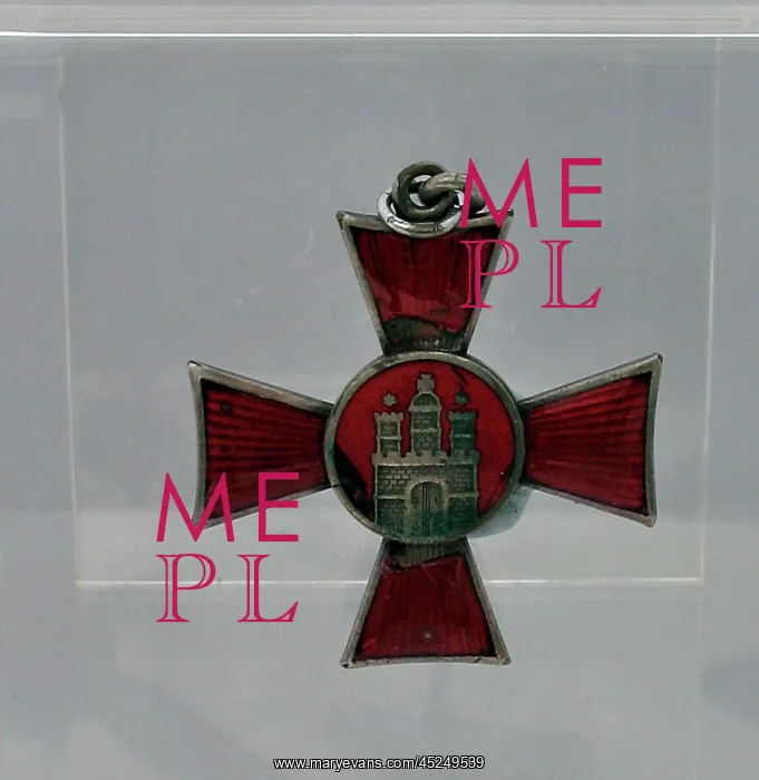 : Hanseatic Cross awarded for War Service : Hanseatic Cross awarded for War Service