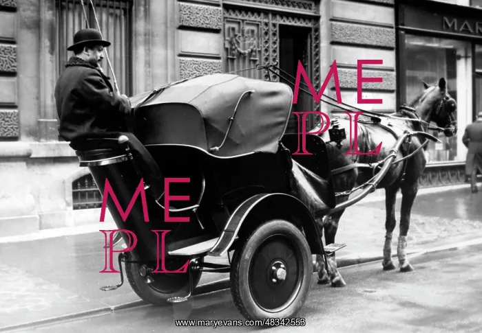 : Hansom cab in Paris, 1941 : Hansom cab in Paris, 1941