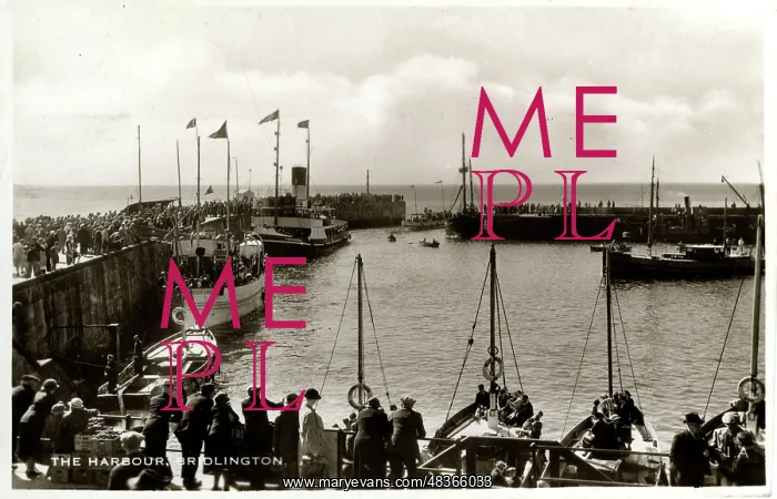 : The Harbour, Bridlington, Yorkshire : The Harbour, Bridlington, Yorkshire