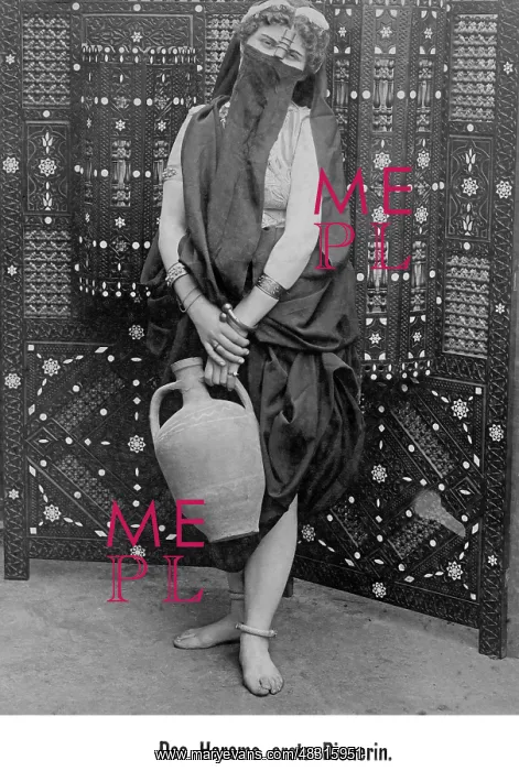 : Harem servant, 1902 : Harem servant, 1902
