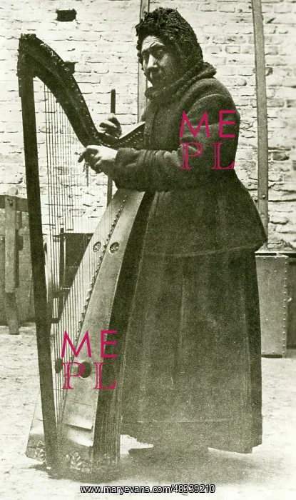 : The Harfenjule - Harp Julie, 1900s : The Harfenjule - Harp Julie, 1900s