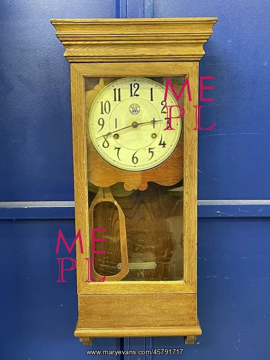 : Harland and Wolff, Belfast, gatehouse wall clock : Harland and Wolff, Belfast, gatehouse wall clock