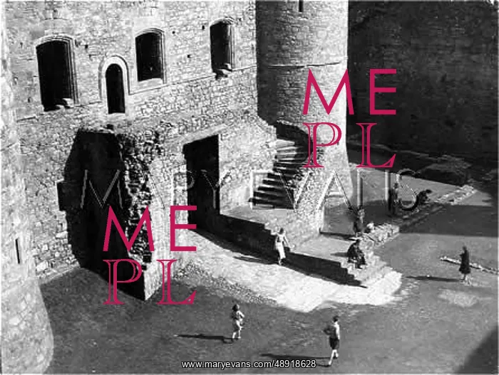 : HARLECH CASTLE : HARLECH CASTLE