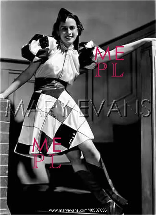 : HARLEQUIN COSTUME 1930S : HARLEQUIN COSTUME 1930S