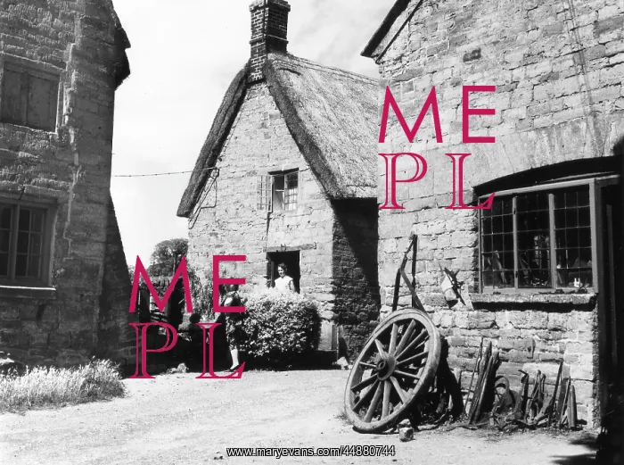 : HARLESTONE SMITHY : HARLESTONE SMITHY