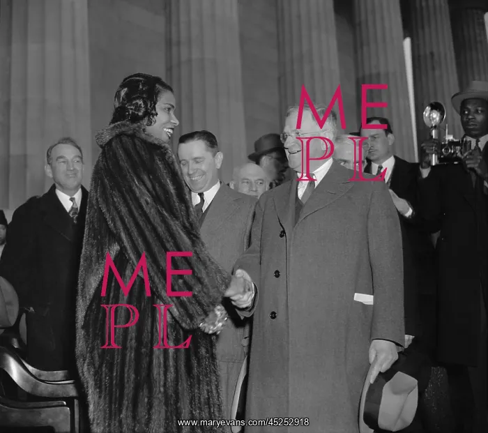 : Harold Ickes greets Marian Anderson at her Lincoln : Harold Ickes greets Marian Anderson at her Lincoln