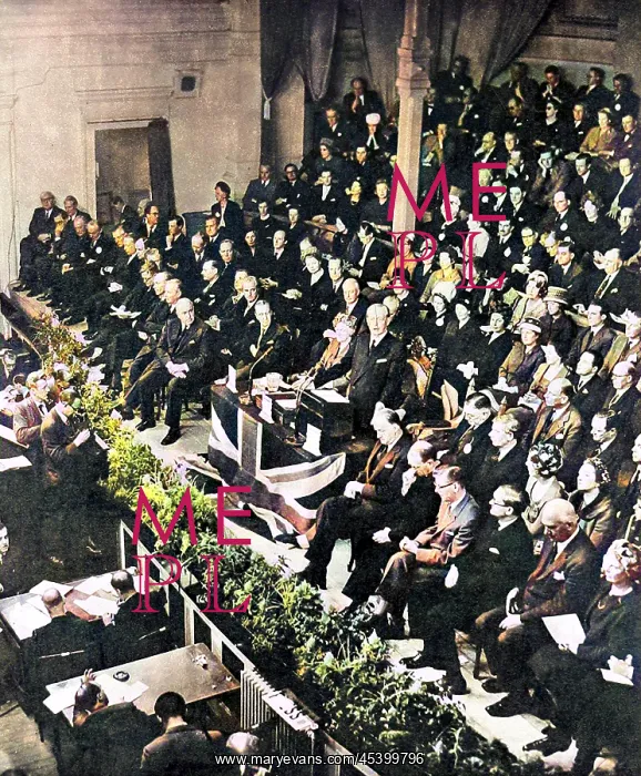 : Harold Macmillan addressing the Conservative Party Conferenc : Harold Macmillan addressing the Conservative Party Conferenc