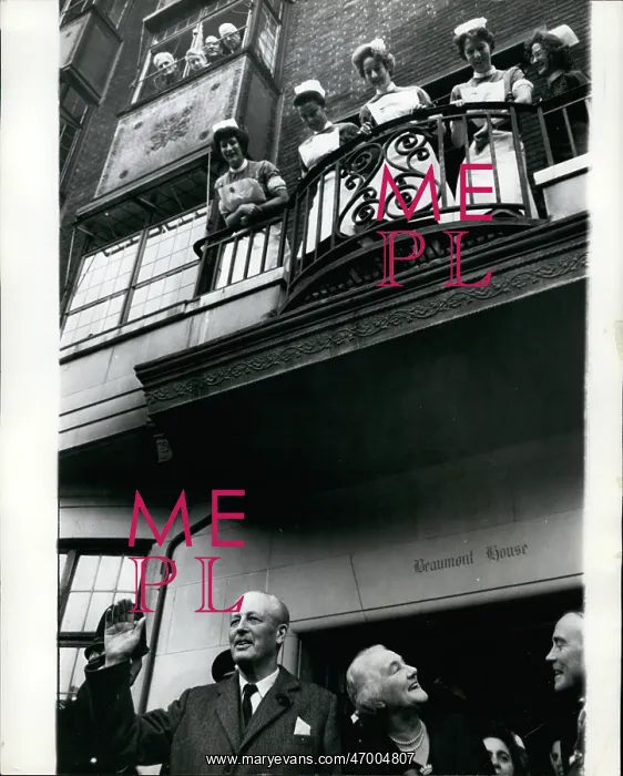 : Harold Macmillan, British Prime Minister, leaving hospital : Harold Macmillan, British Prime Minister, leaving hospital
